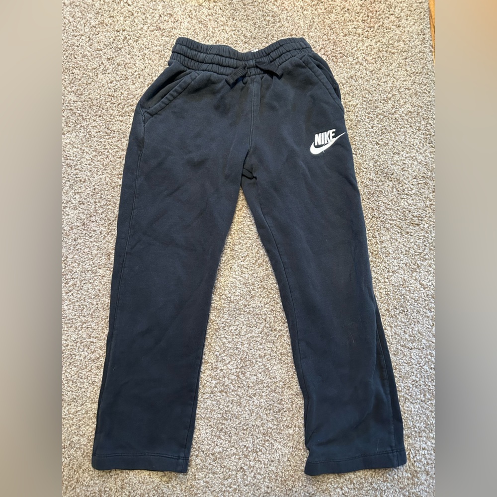 Youth Nike sweatpants